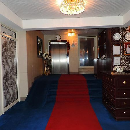Al Raien Hotel Apartment Дубай Екстериор снимка