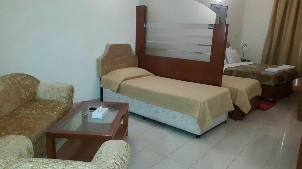 Al Raien Hotel Apartment Дубай Екстериор снимка