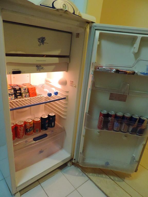 Al Raien Hotel Apartment Дубай Стая снимка